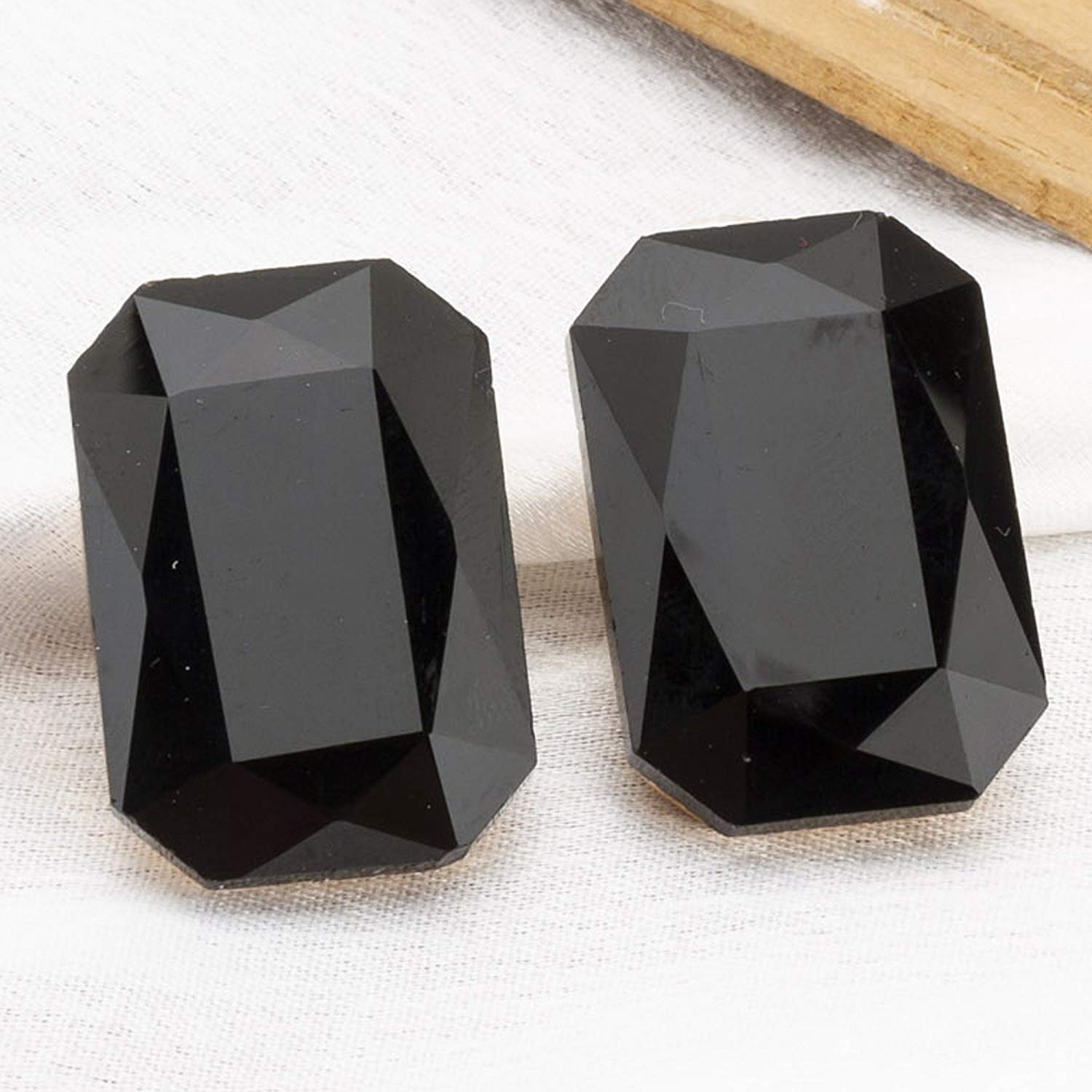 Elegant Solitaire Crystal Stud Earrings