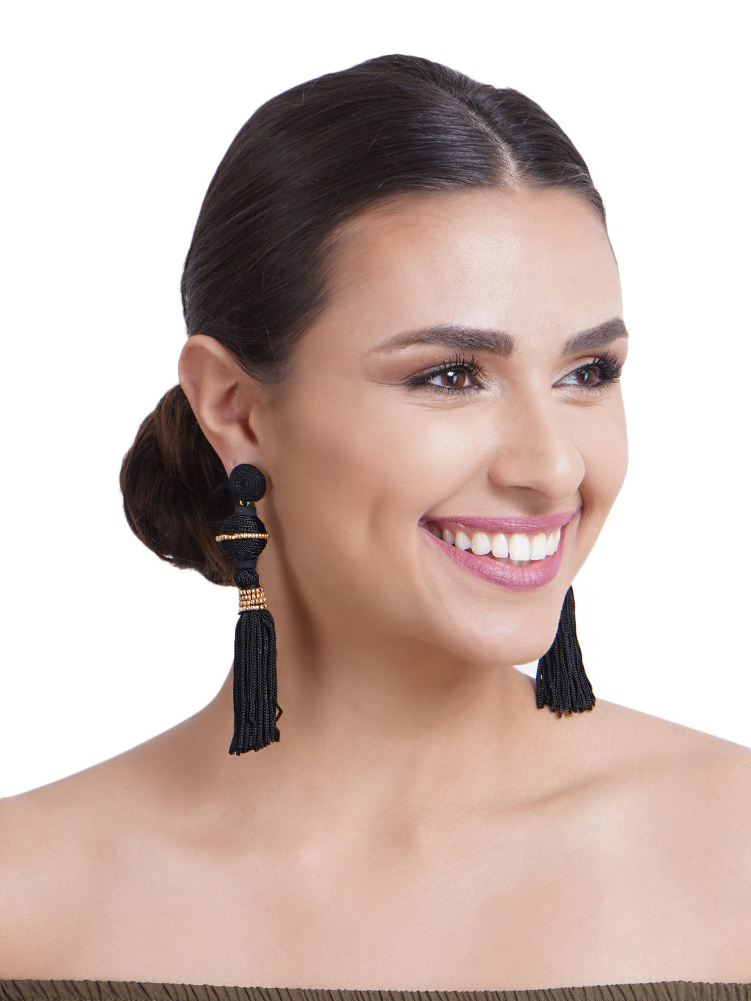 Stylish Black Handmade Tassel Earrings for Fashionista Women and Girls