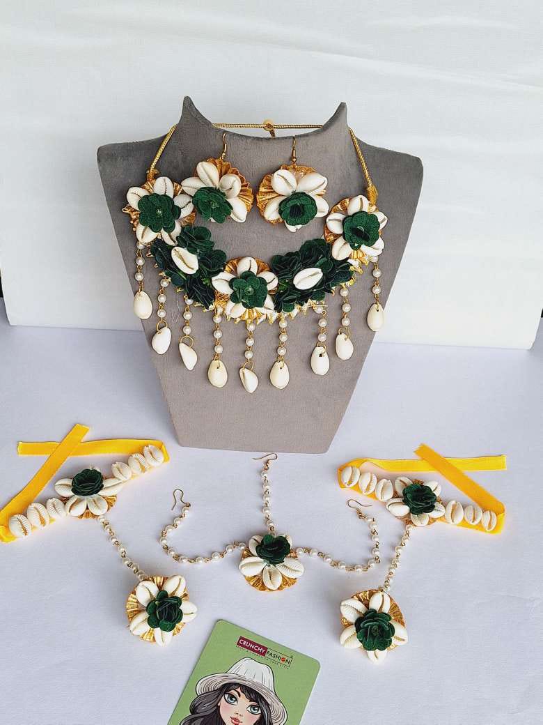 Green Floral kodi Work Mehendi Jewelry Set For Bride