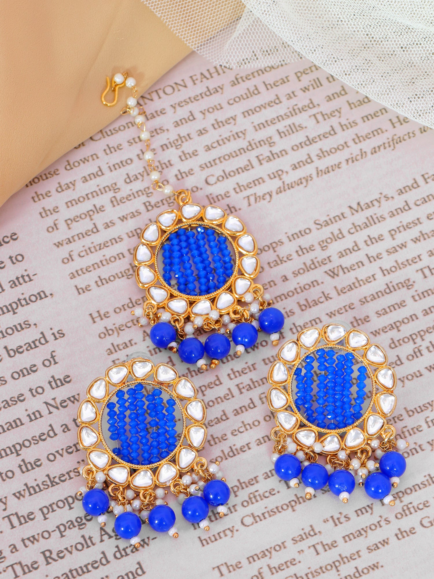 Gold-Plated Grey Kundan Earrings & Maang Tikka Set for Girls and Women